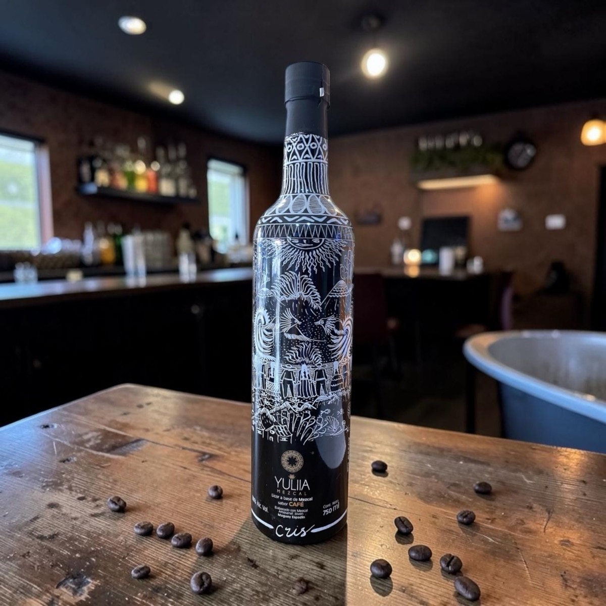 YULIIA Licor a base de Mezcal sabor Café